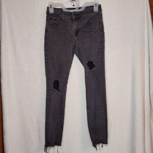 Old Navy womens Rockstar Super Skinny Ankle jeans Black Distressed Size 2